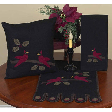 Cardinal Christmas Table Runner TRAR0069 - The Fox Decor